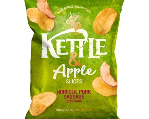 Kettle Chips: Apple Slices with Norfolk Pork Sausage Seasoning